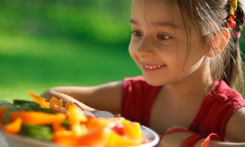 Creating Kid Friendly Fruit and Veggie Packed Meals